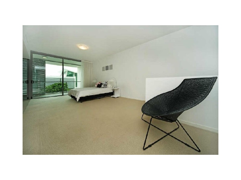 2109 Ephraim Island, Paradise Point QLD 4216