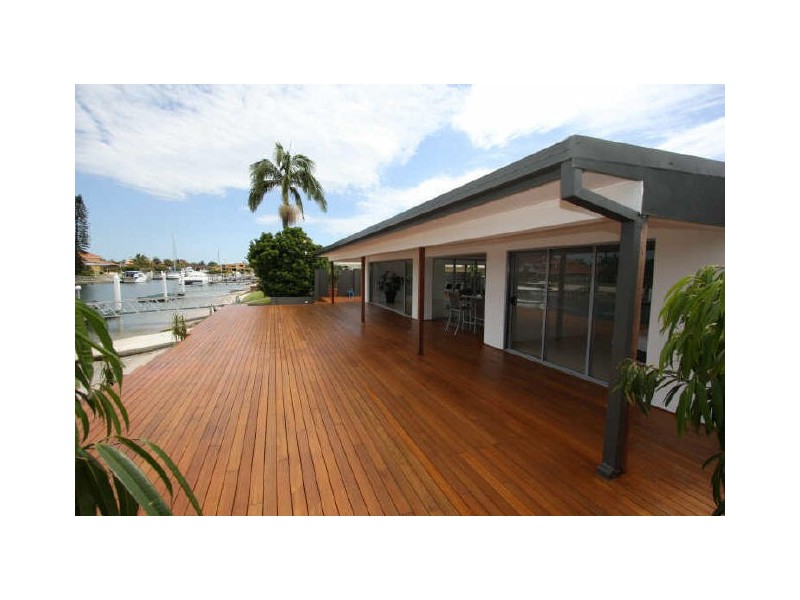 Paradise Point QLD 4216