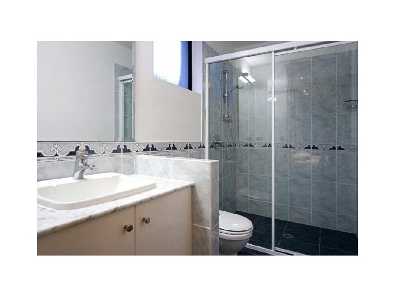 Sovereign Islands QLD 4216