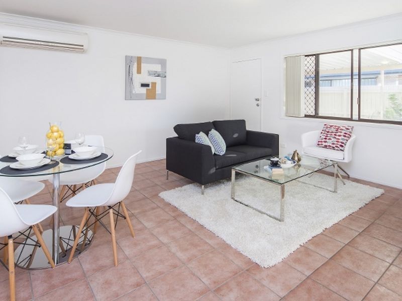 2/31 Victor Avenue, Paradise Point QLD 4216