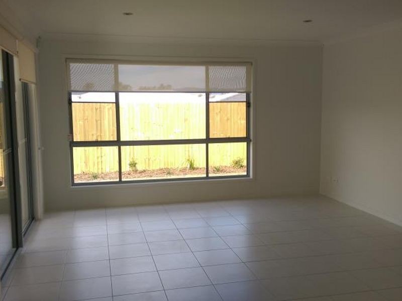 9 Blossom Street, Yarrabilba QLD 4207