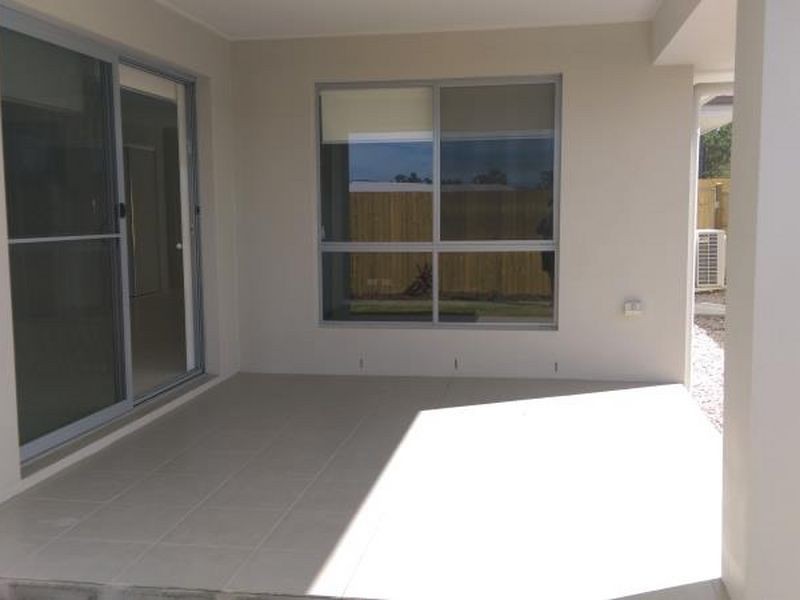 9 Blossom Street, Yarrabilba QLD 4207