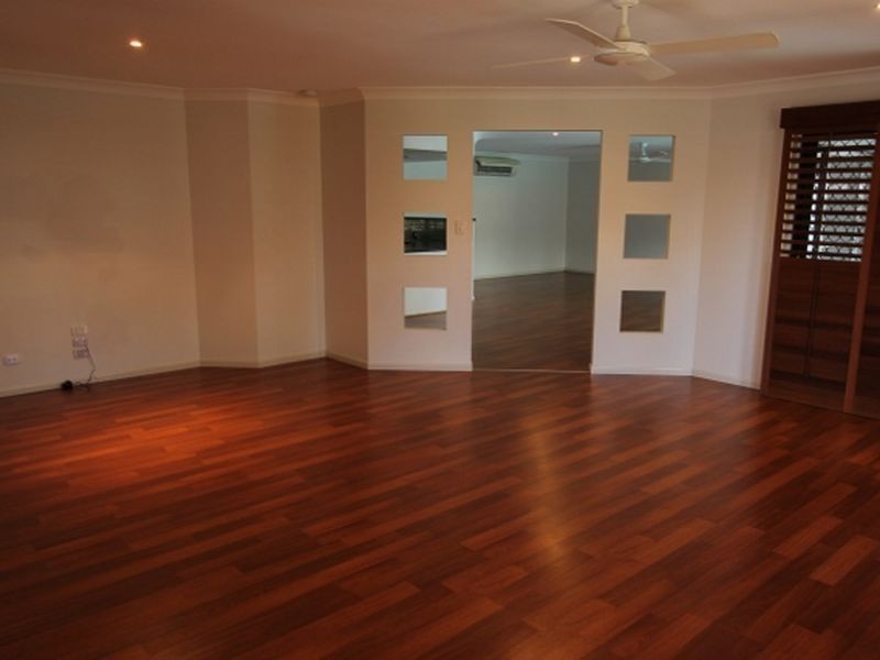 1 Shoe Street, Hope Island QLD 4212