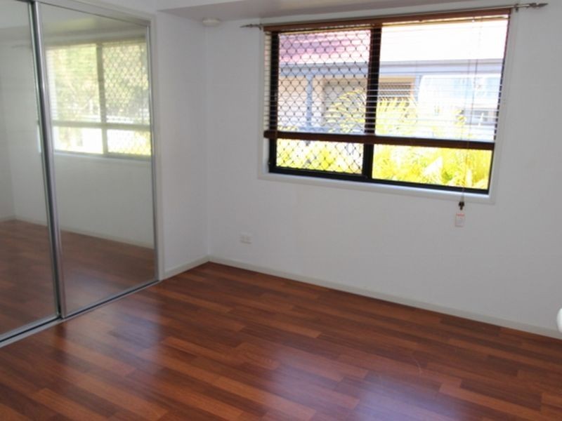 1 Shoe Street, Hope Island QLD 4212