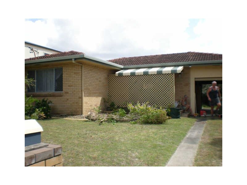 19 Sunbird Avenue, Paradise Point QLD 4216