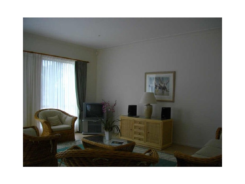 20 The Peninsula Sovereign Island, Paradise Point QLD 4216