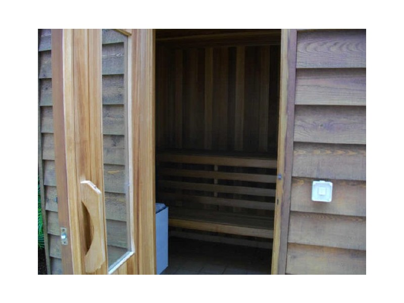 20 The Peninsula Sovereign Island, Paradise Point QLD 4216