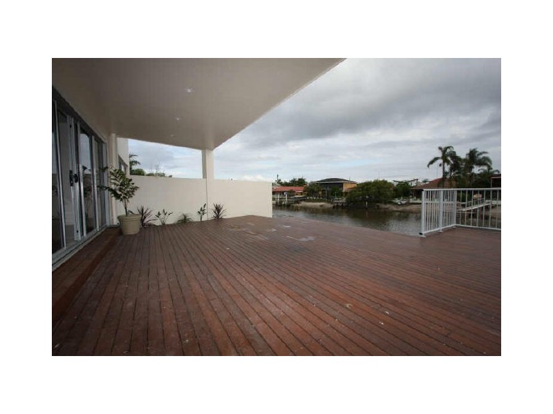 Biggera Waters QLD 4216
