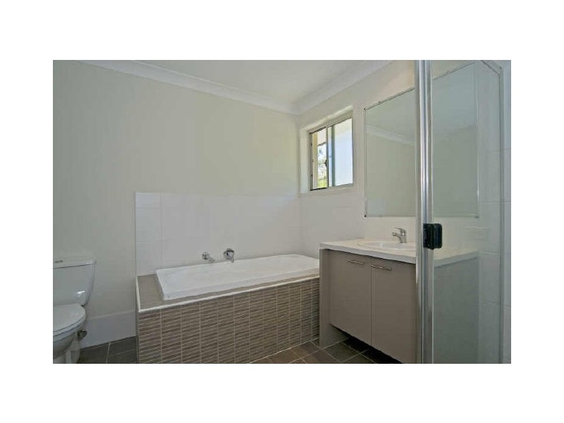 Molendinar QLD 4214