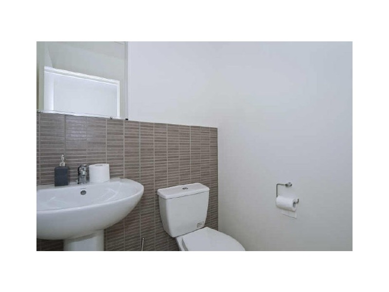 Molendinar QLD 4214