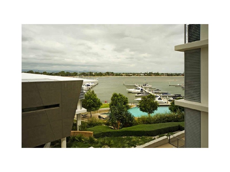 Paradise Point QLD 4216