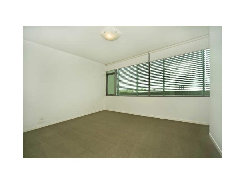 Paradise Point QLD 4216