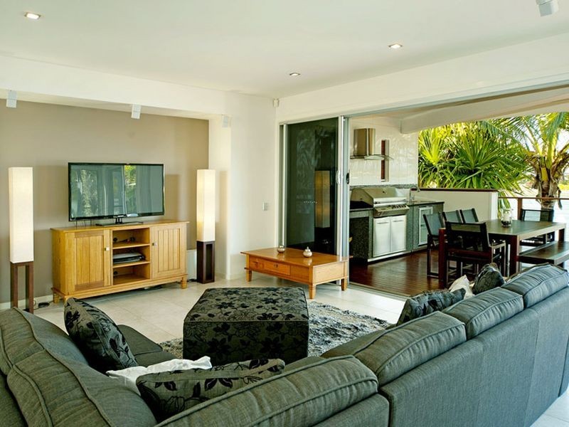 64 The Peninsula, Helensvale QLD 4212