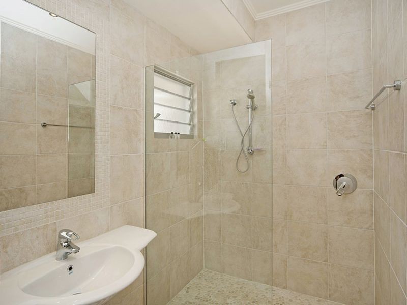 64 The Peninsula, Helensvale QLD 4212
