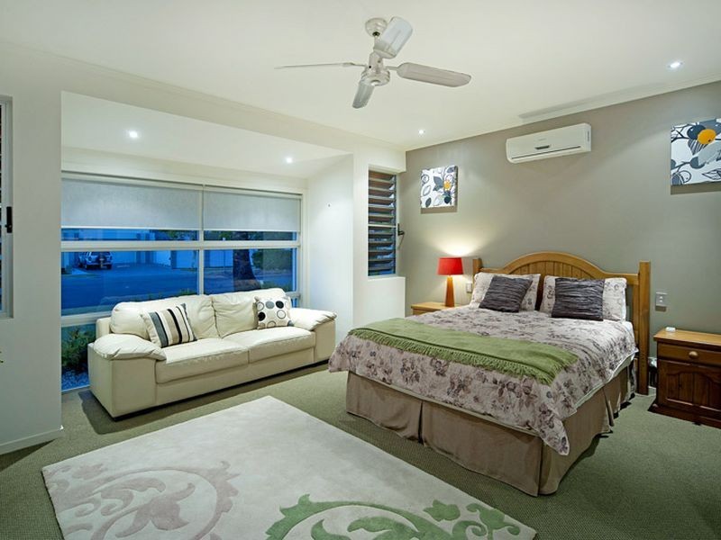64 The Peninsula, Helensvale QLD 4212