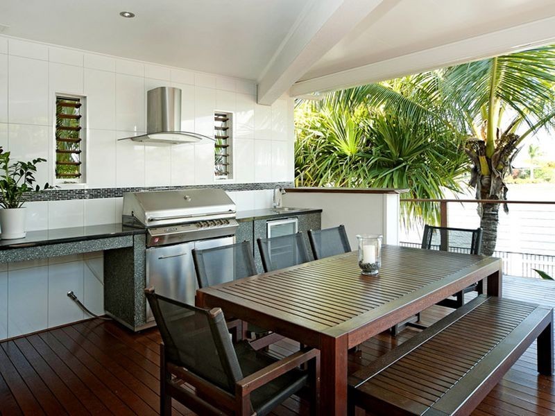 64 The Peninsula, Helensvale QLD 4212