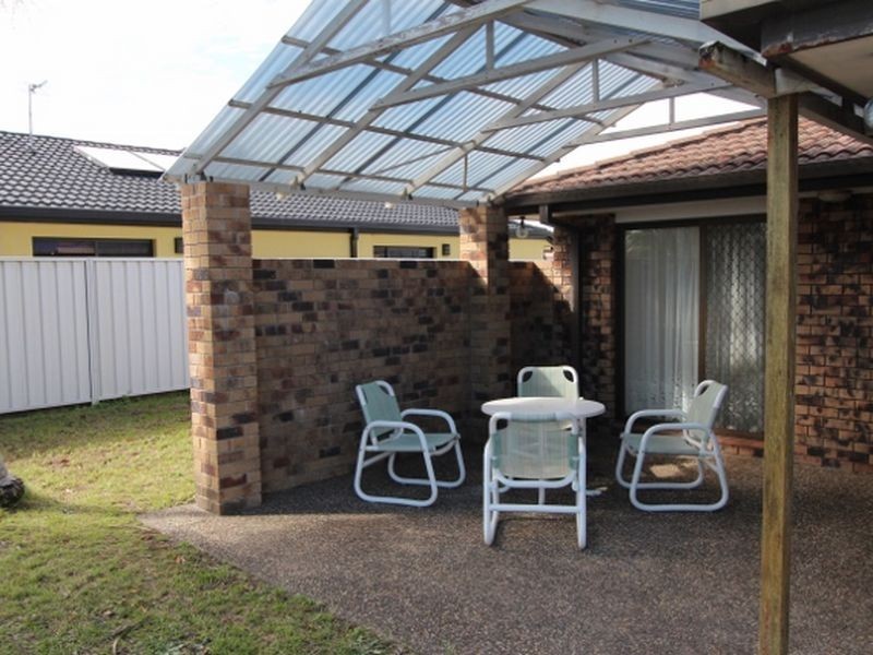 62 Lakefield Crescent, Paradise Point QLD 4216