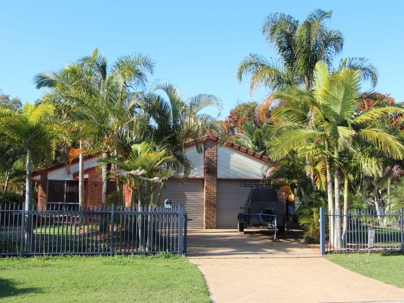 3 Fadden Close, Arundel QLD 4214