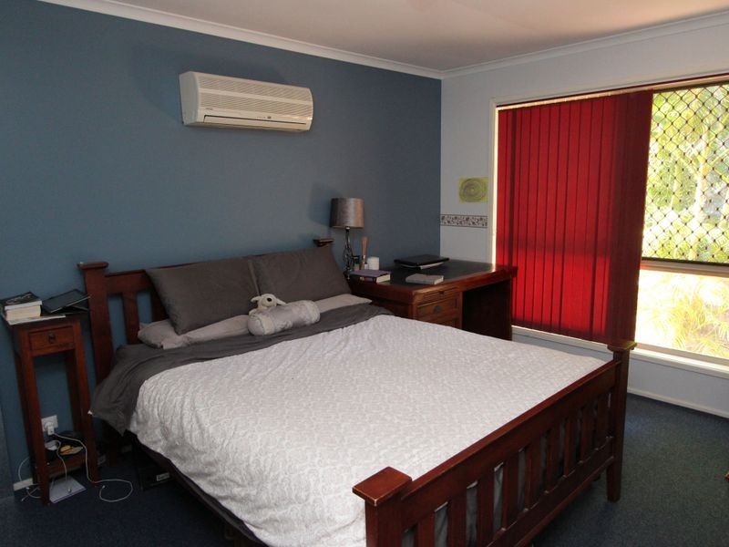 3 Fadden Close, Arundel QLD 4214