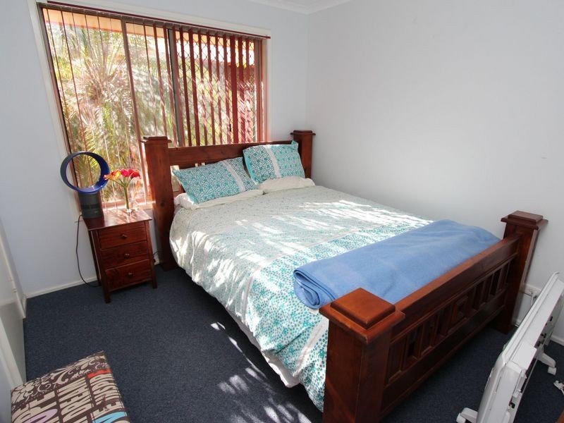 3 Fadden Close, Arundel QLD 4214