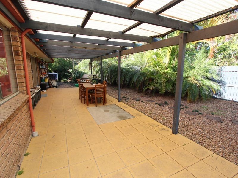 3 Fadden Close, Arundel QLD 4214
