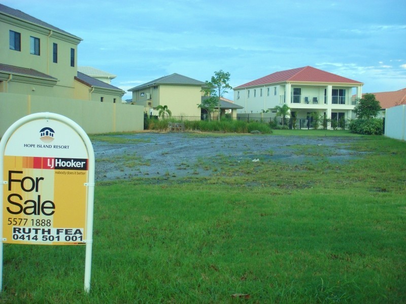 2567 Cressbrook Drive, Hope Island QLD 4212