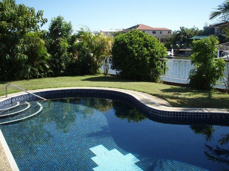 61 Gibraltar Drive, Isle Of Capri QLD 4217