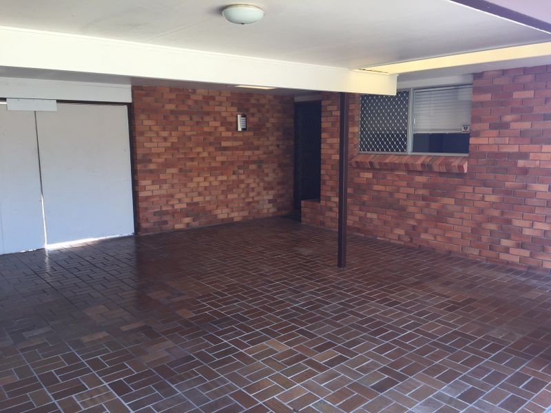 61 Gibraltar Drive, Isle Of Capri QLD 4217