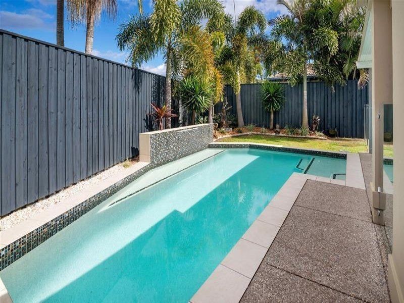 7 Tranter Street, Coombabah QLD 4216