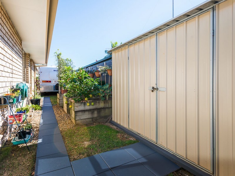 77 Numbat Court East, Coombabah QLD 4216