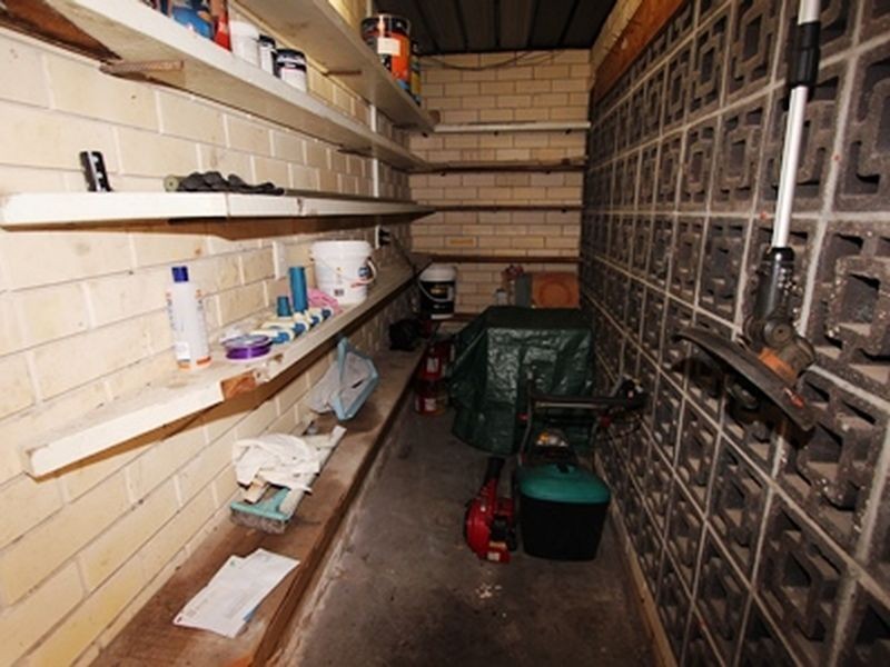 8 Dobell Avenue, Paradise Point QLD 4216