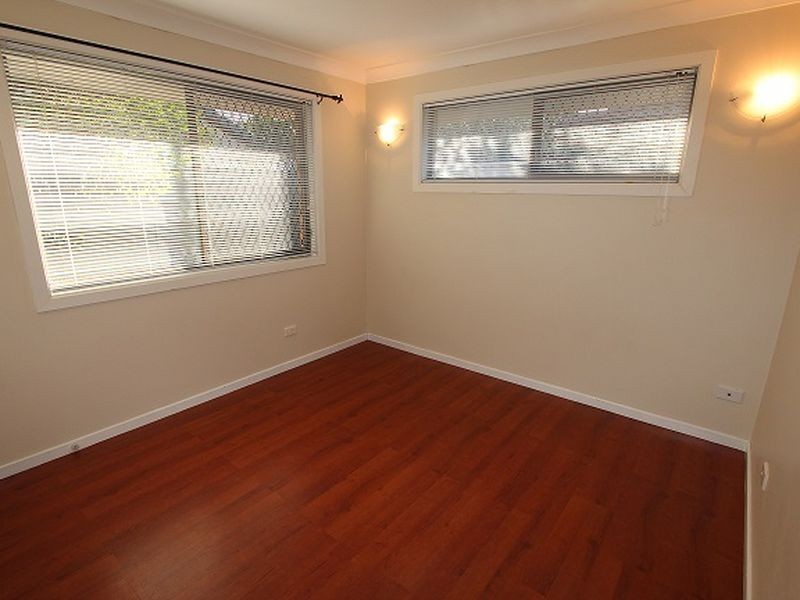 40 Tradewinds Avenue, Paradise Point QLD 4216