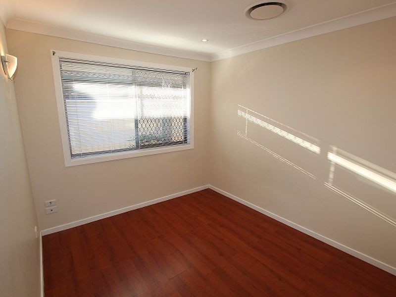 40 Tradewinds Avenue, Paradise Point QLD 4216