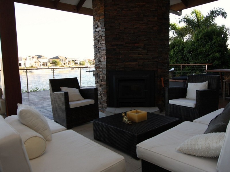 33 The Sovereign Mile, Sovereign Islands QLD 4216