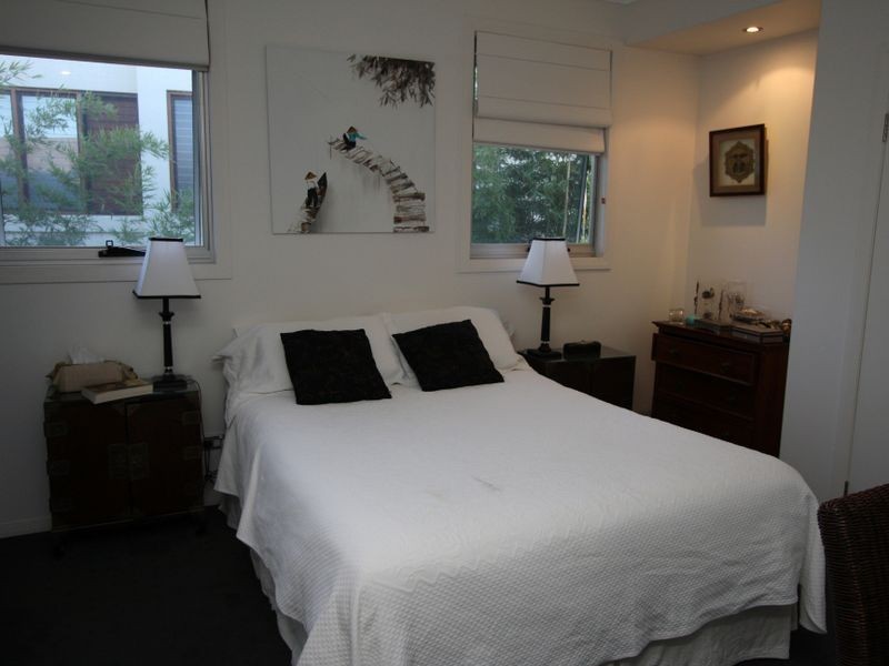 33 The Sovereign Mile, Sovereign Islands QLD 4216