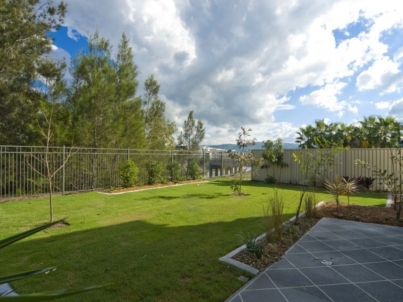 3 Fleetwood Court, Helensvale QLD 4212