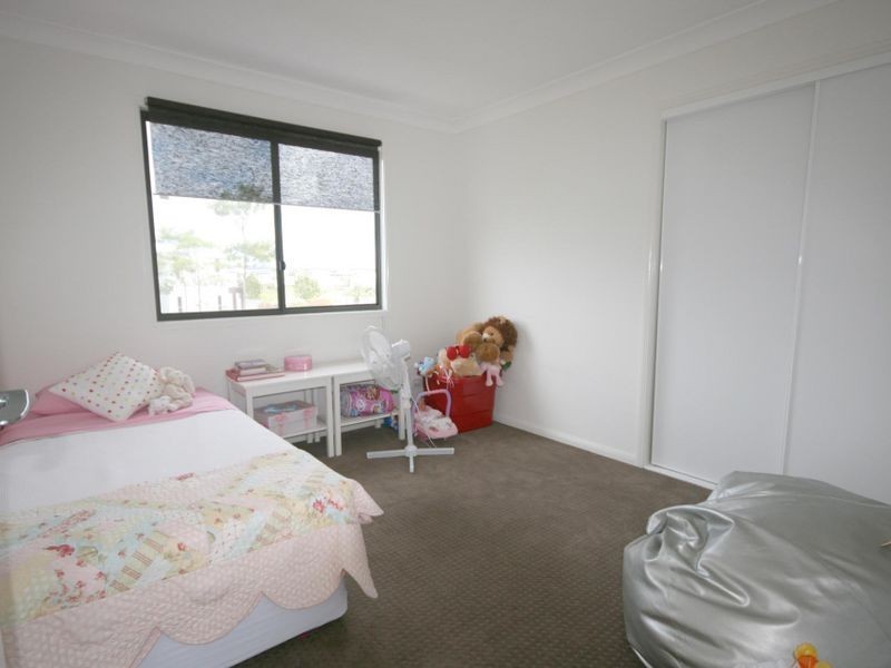 3 Fleetwood Court, Helensvale QLD 4212