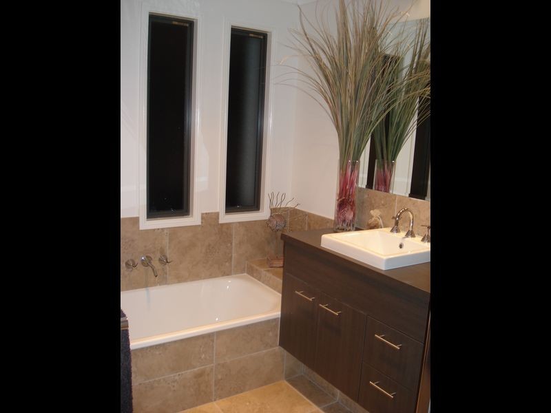 3 Fleetwood Court, Helensvale QLD 4212