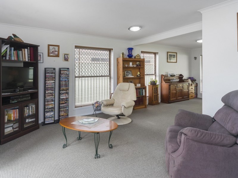 84 Columbus Drive, Hollywell QLD 4216