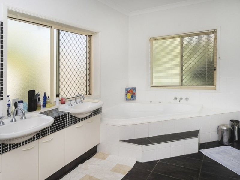 20/60-76 Caseys Road, Hope Island QLD 4212
