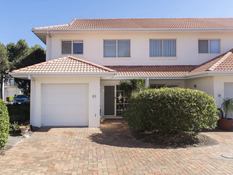 20/60-76 Caseys Road, Hope Island QLD 4212