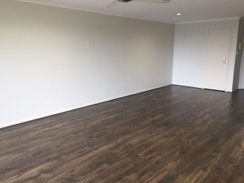 17/18 Jennifer Avenue, Runaway Bay QLD 4216