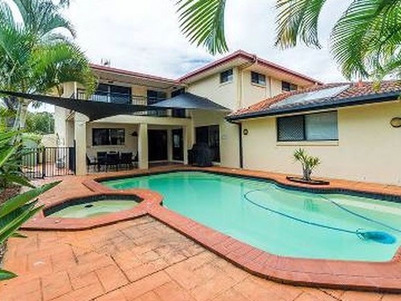83 Burrendong Road, Coombabah QLD 4216
