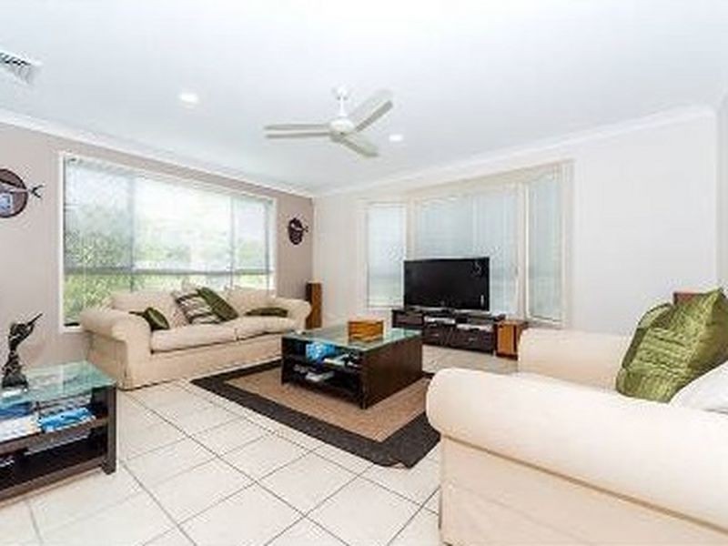 83 Burrendong Road, Coombabah QLD 4216