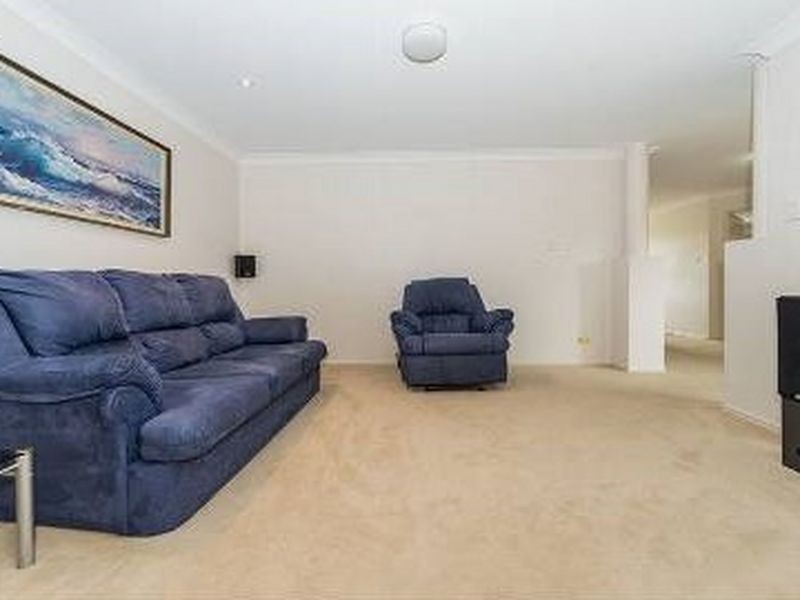 83 Burrendong Road, Coombabah QLD 4216