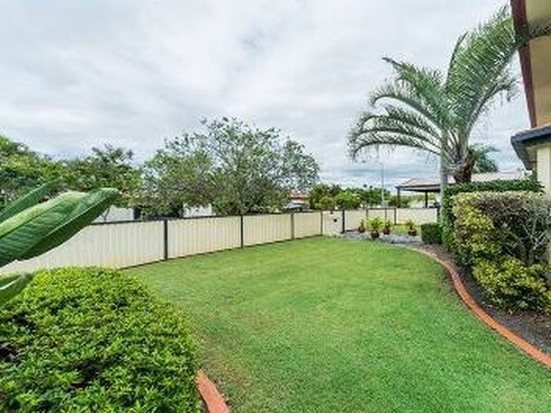 83 Burrendong Road, Coombabah QLD 4216