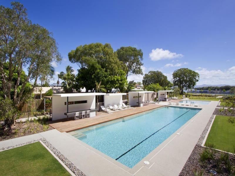 1302/1 Sunset Avenue Salacia Waters, Paradise Point QLD 4216