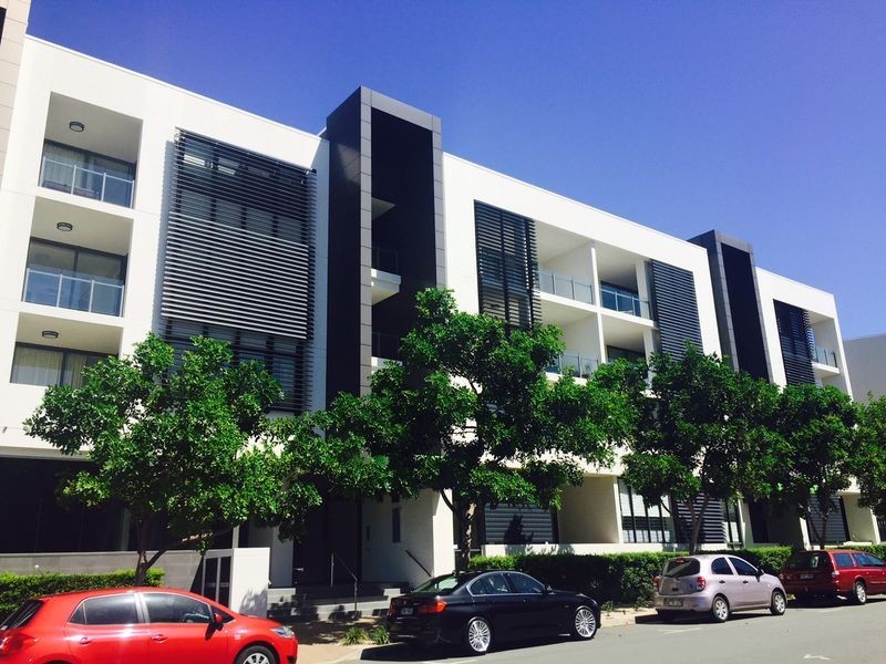 1302/1 Sunset Avenue Salacia Waters, Paradise Point QLD 4216