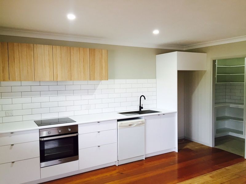 18 Magnolia Avenue, Hollywell QLD 4216