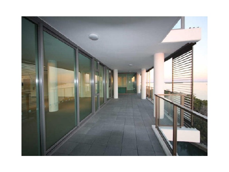 31702 Ephraim Island, Paradise Point QLD 4216